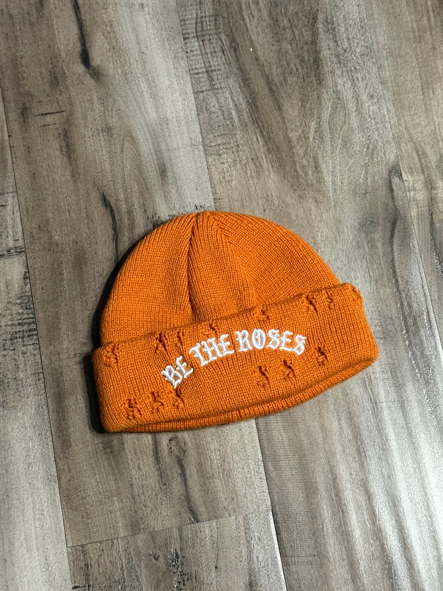 BE THE ROSES Distressed beanies