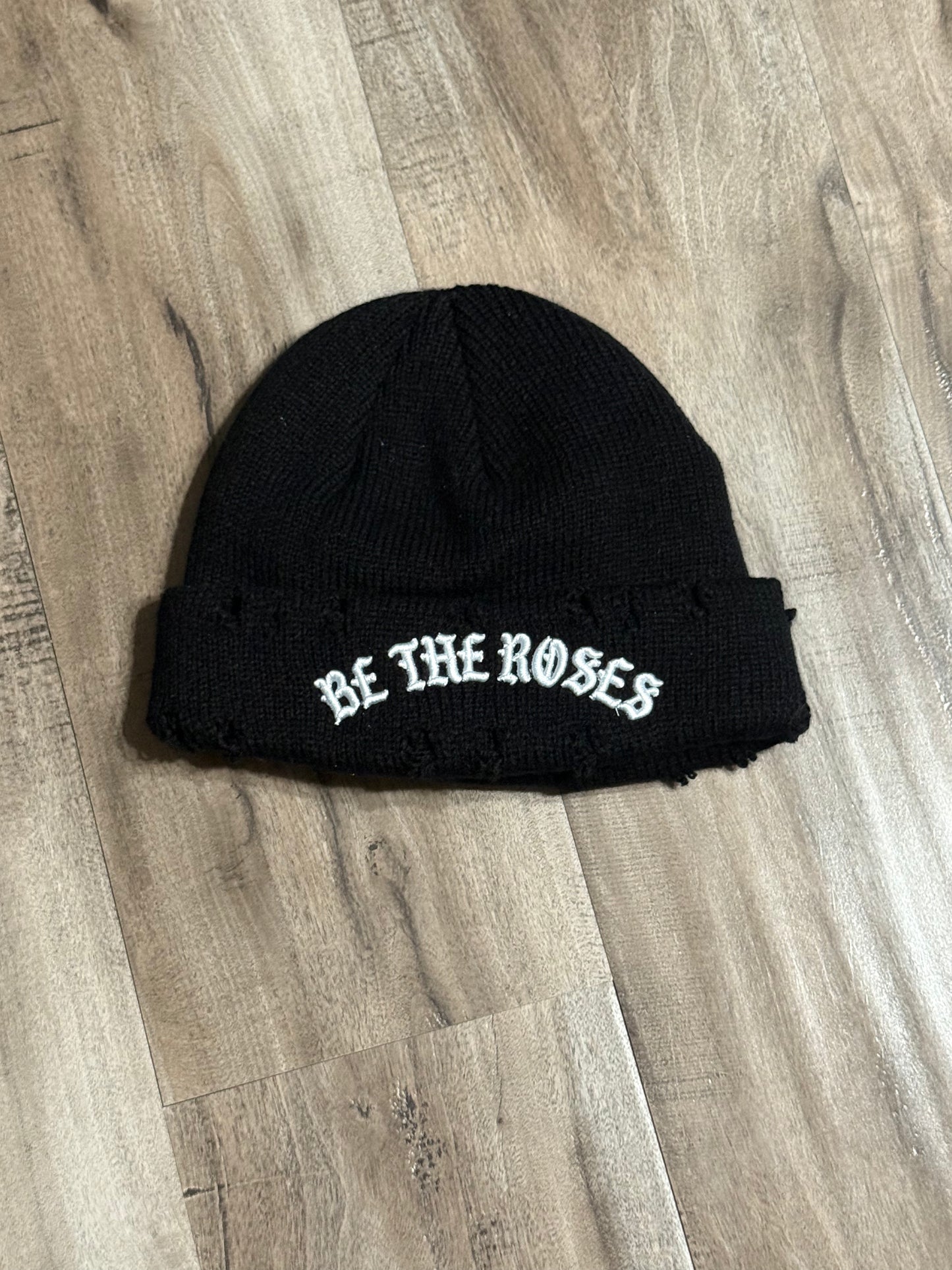 BE THE ROSES Distressed beanies
